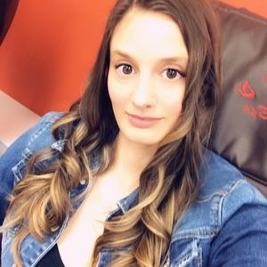 Meet your Posher, Amy